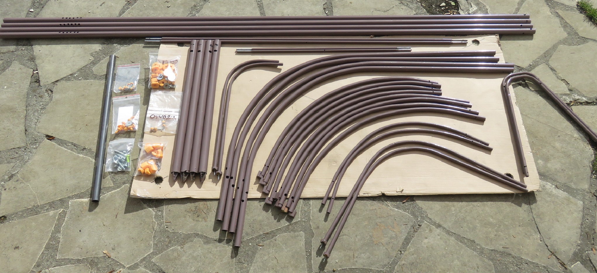 Panel des éléments de l'abri transparent